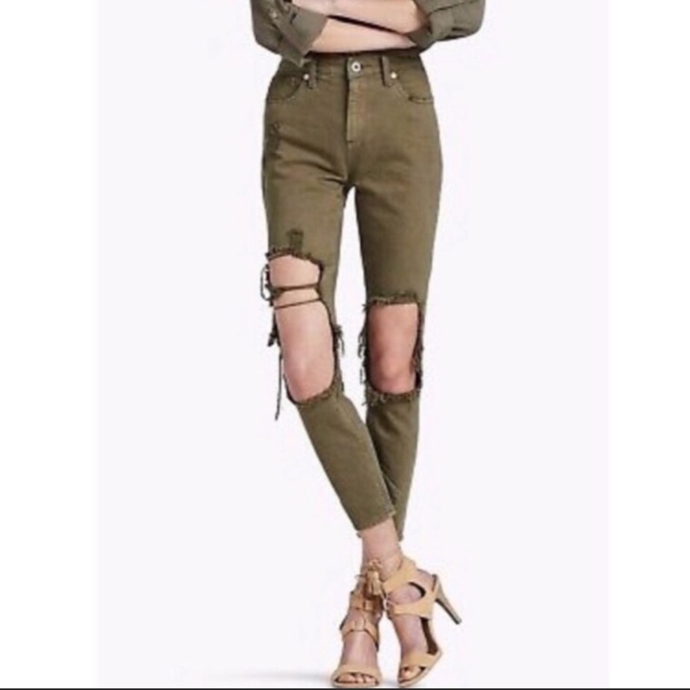 Lucky Brand Distressed Jeans